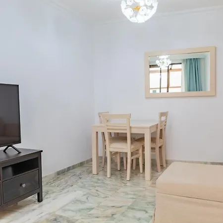 Lovely First Floor In Front Of The Ocean Puerto de Santiago (Tenerife)
